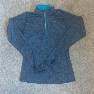 Nike Dri-fit Three quarter zip